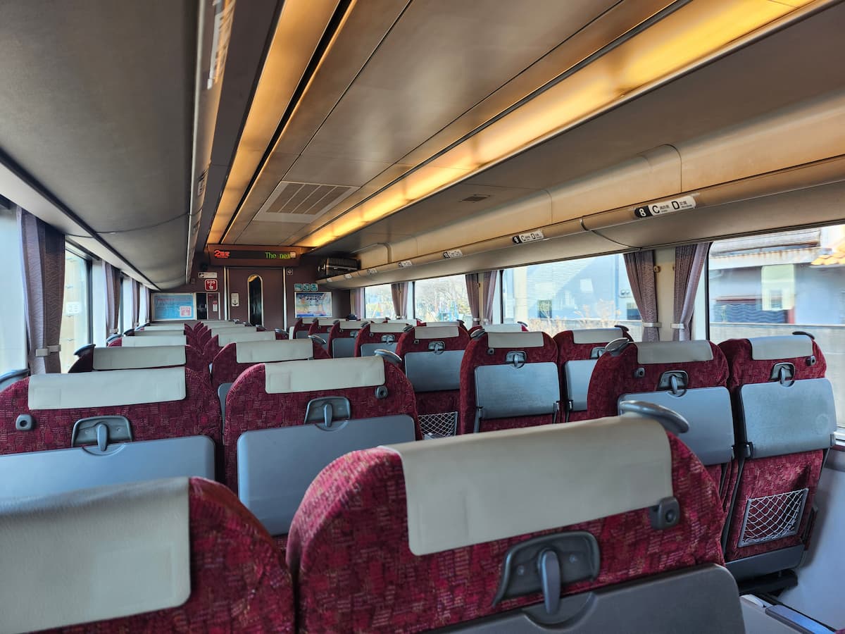 特急はまかぜの内部の様子