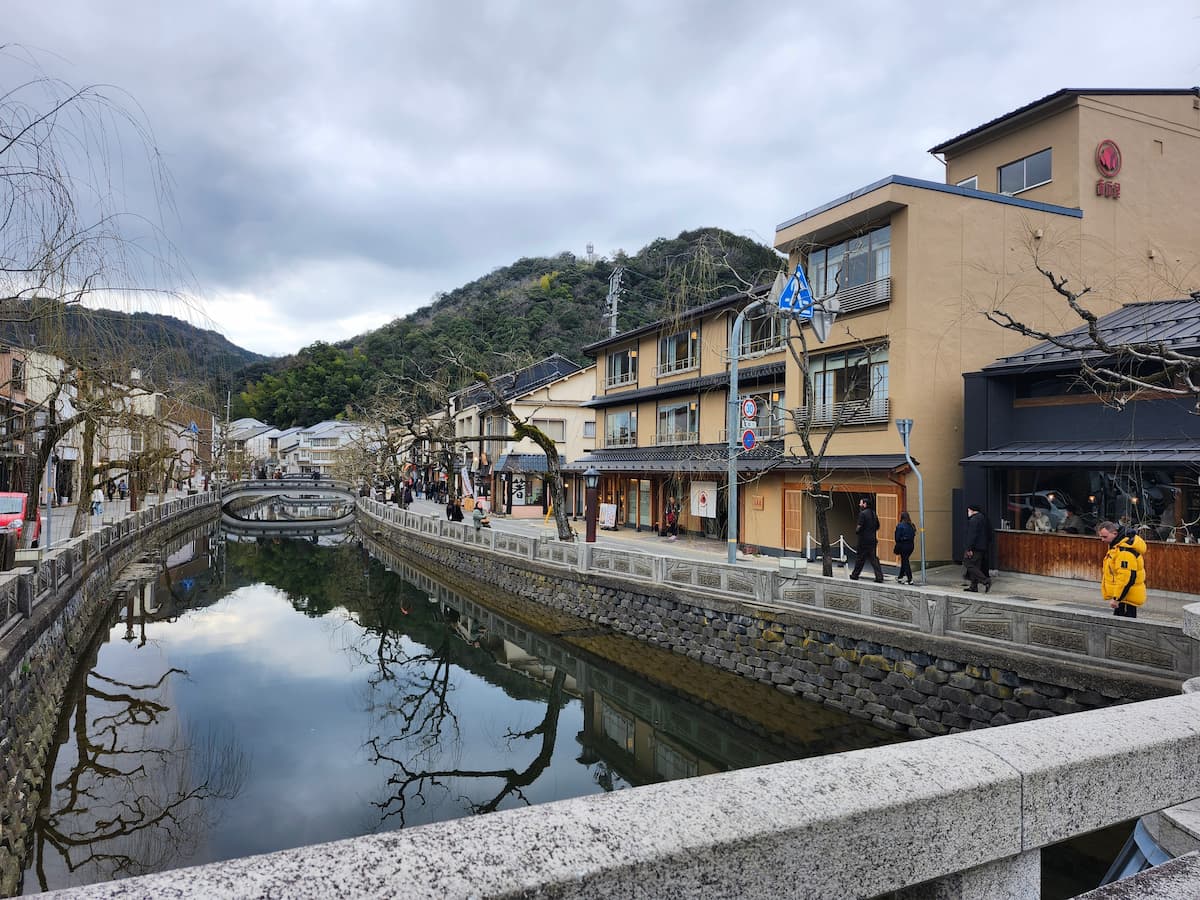 城崎温泉の様子 川沿いの景色