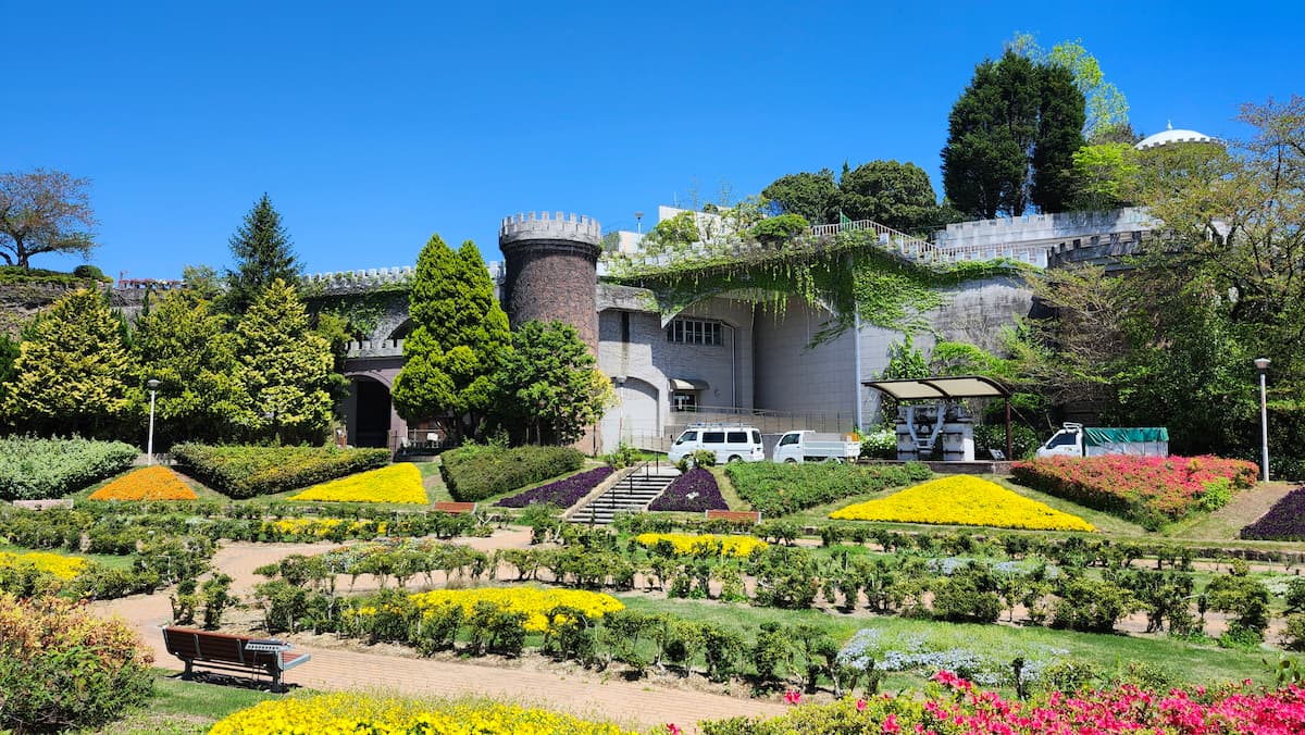 手柄山平和公園のサンクガーデン